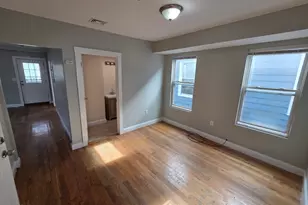 9 Lincoln St, Boston, MA 02122 - Photo 6