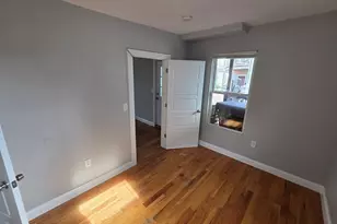 9 Lincoln St, Boston, MA 02122 - Photo 10