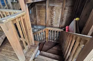 9 Lincoln St, Boston, MA 02122 - Photo 18