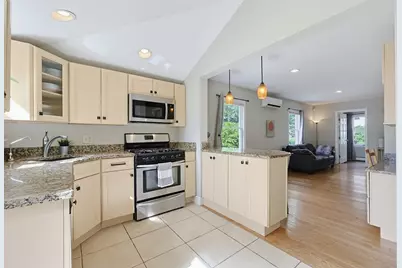 54 Gainsville Rd, Dedham, MA 02026 - Photo 16