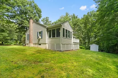 352 Town Farm Rd, Barre, MA 01005 - Photo 24