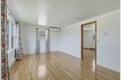 72 Artisan Street, Chicopee, MA 01013 - Photo 6