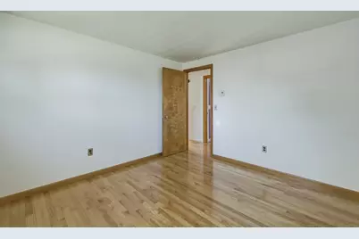72 Artisan Street, Chicopee, MA 01013 - Photo 16