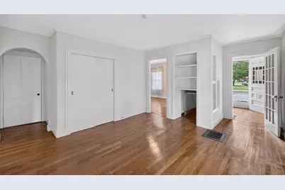 299 S Main St, Attleboro, MA 02703 - Photo 4