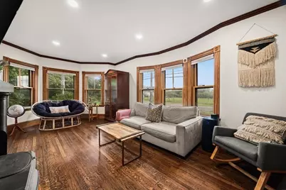 544 Main Street, Acushnet, MA 02743 - Photo 14