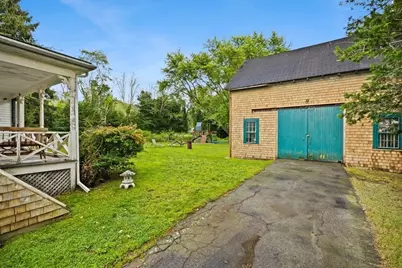 544 Main Street, Acushnet, MA 02743 - Photo 4