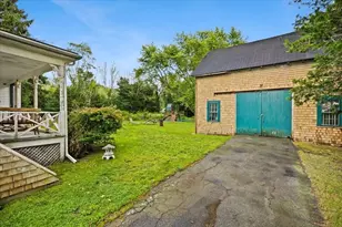544 Main St, Acushnet, MA 02743 - Photo 4