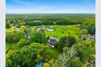 544 Main Street, Acushnet, MA 02743 - Photo 28