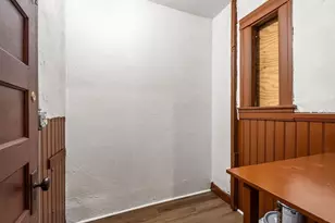 2 Montague St, Worcester, MA 01603 - Photo 32