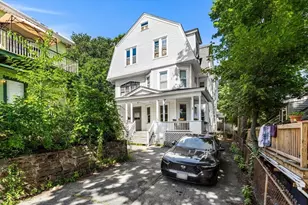 2 Montague St, Worcester, MA 01603 - Photo 34