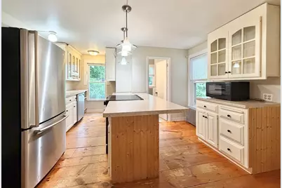 41 Pease Ave, Monson, MA 01057 - Photo 4