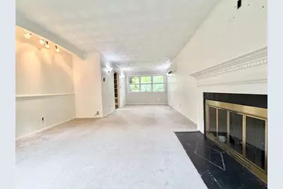 41 Pease Ave, Monson, MA 01057 - Photo 16