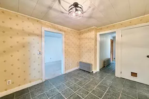 41 Pease Ave, Monson, MA 01057 - Photo 10
