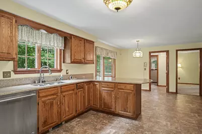 5 Ohio Rd, Tyngsborough, MA 01879 - Photo 4