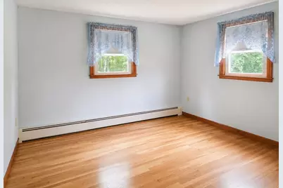 11 Sunnyside Terrace, Grafton, MA 01560 - Photo 12