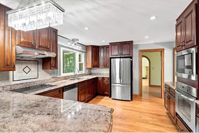 35 Swift Rd, Framingham, MA 01702 - Photo 8