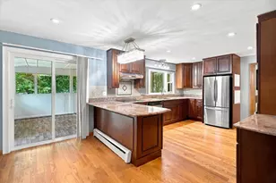 35 Swift Rd, Framingham, MA 01702 - Photo 2