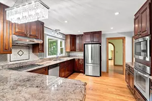 35 Swift Rd, Framingham, MA 01702 - Photo 6