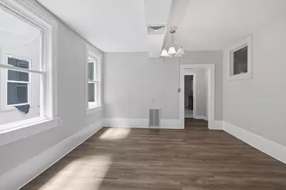 293 Clemente St #2L, Holyoke, MA 01040 - Photo 8