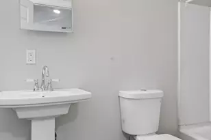 293 Clemente St, Holyoke, MA 01040 - Photo 6