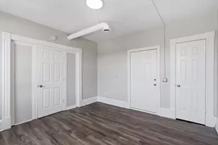 293 Clemente St, Holyoke, MA 01040 - Photo 18