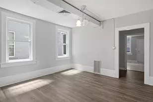293 Clemente St, Holyoke, MA 01040 - Photo 10