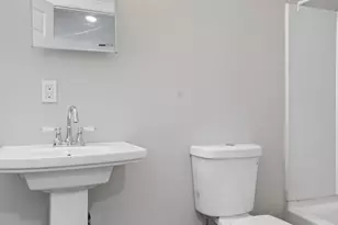 293 Clemente St, Holyoke, MA 01040 - Photo 6