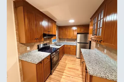 149 Precinct St, Taunton, MA 02718 - Photo 14