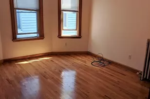 14 Bellflower St, Boston, MA 02125 - Photo 10