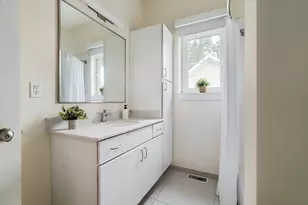 22 Blue Jay Cir, Boston, MA 02126 - Photo 18