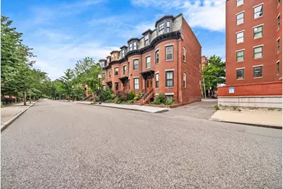 106-108 East Brookline St #3, Boston, MA 02118 - Photo 30