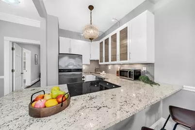 106-108 East Brookline St #3, Boston, MA 02118 - Photo 8