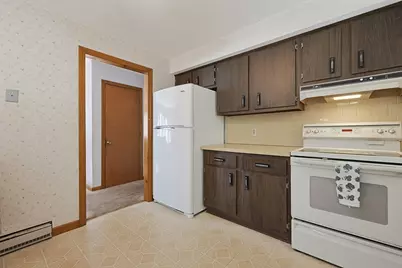 48 Jackson St, North Attleboro, MA 02763 - Photo 10