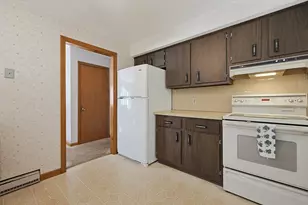 48 Jackson St, North Attleboro, MA 02763 - Photo 10