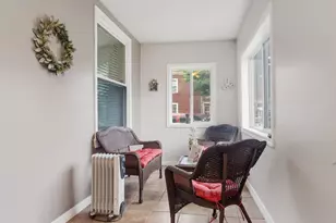 44 Glen St, Holyoke, MA 01040 - Photo 4
