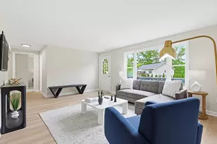 6 Bond Rd, Charlton, MA 01507 - Photo 2