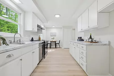 6 Bond Rd, Charlton, MA 01507 - Photo 10