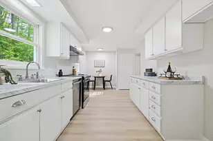 6 Bond Rd, Charlton, MA 01507 - Photo 10