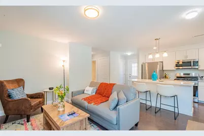 20 Mickelson Ln #17, Bedford, MA 01730 - Photo 4