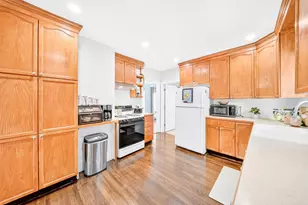 22 Emerson, Lynn, MA 01902 - Photo 10