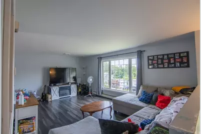 8 Sullivan St, Spencer, MA 01562 - Photo 6