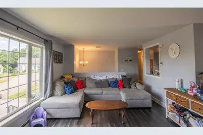 8 Sullivan St, Spencer, MA 01562 - Photo 8
