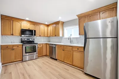 111 Liberty St, Lowell, MA 01851 - Photo 16