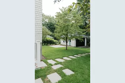 21 Wellesley Ave, Wellesley, MA 02482 - Photo 36