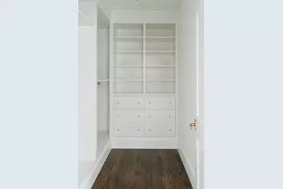 21 Wellesley Ave, Wellesley, MA 02482 - Photo 20