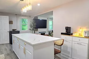 81 Limerick, Gardner, MA 01440 - Photo 16