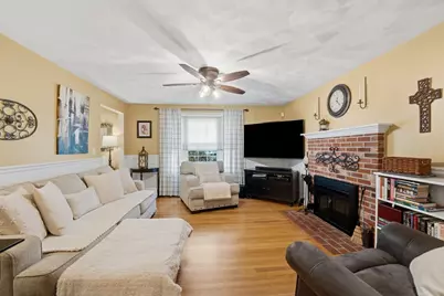 50 Trinity Cir, Attleboro, MA 02703 - Photo 18