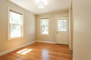 101 Brooks St, Worcester, MA 01606 - Photo 4