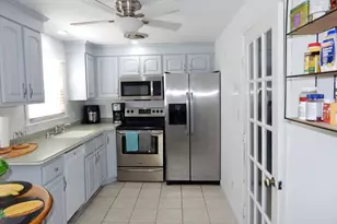 170 Carey Cir, Stoughton, MA 02072 - Photo 4
