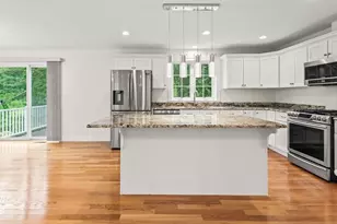 11 Whisper Dr, Worcester, MA 01609 - Photo 4
